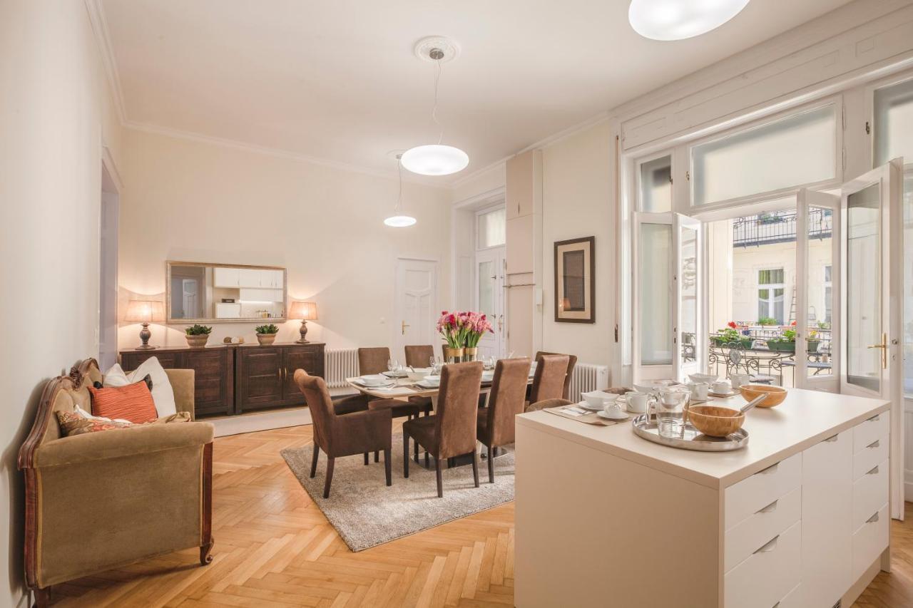 Modernized Unique Huge Central Apartment On 135Sqm Будапешт Екстер'єр фото